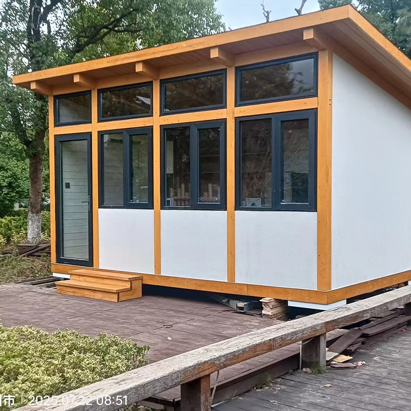 木製物置小屋