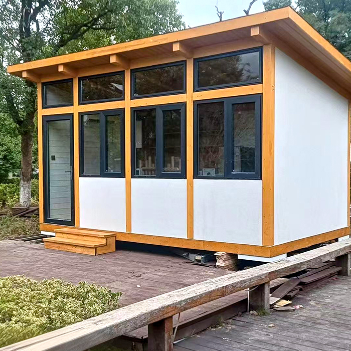 木製の小屋